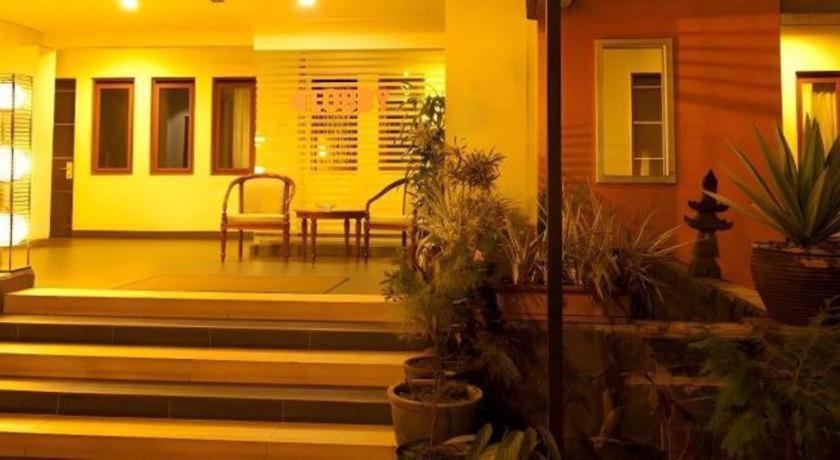 Bintang 2* Tawangmangu